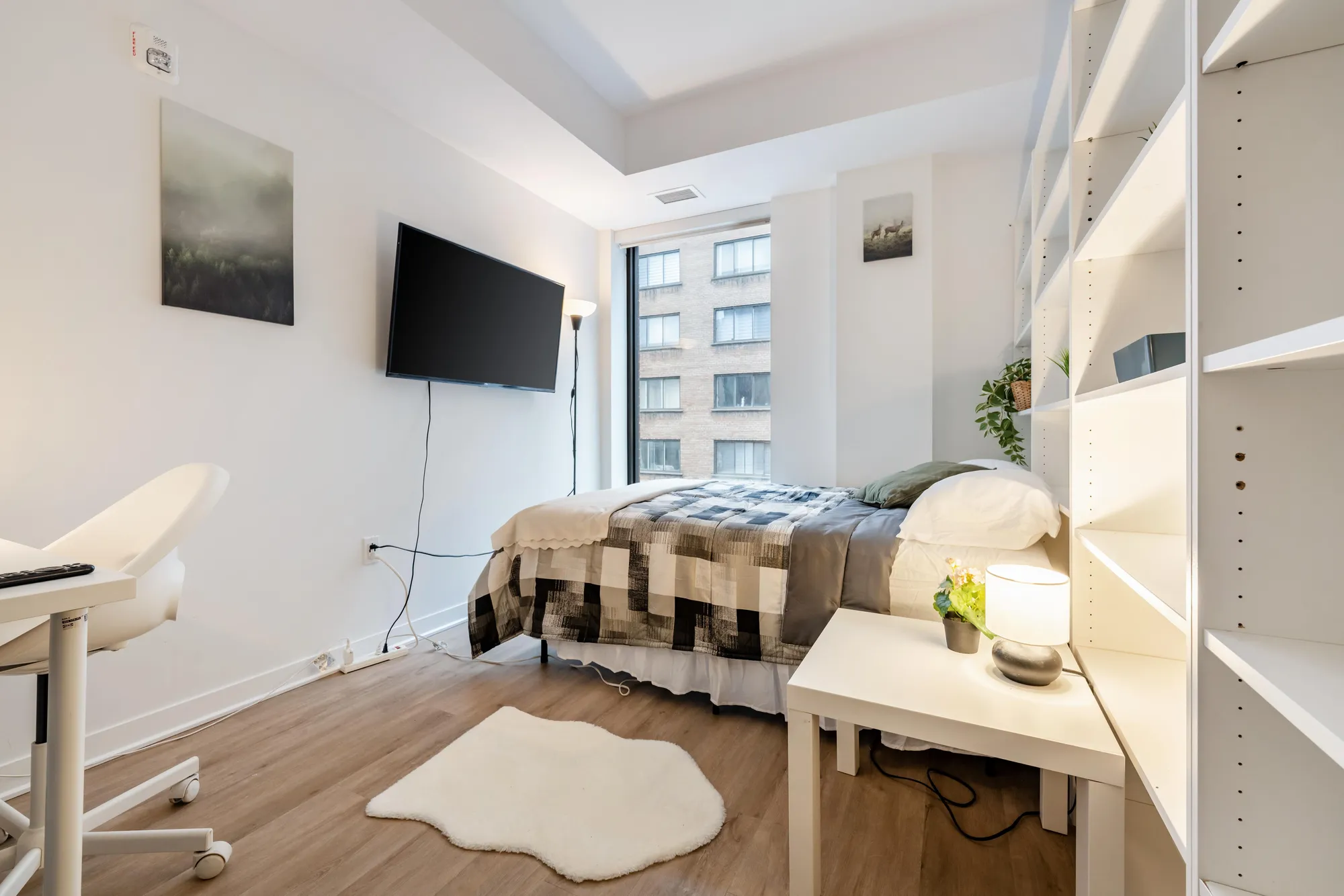 $820 Furnished Room | Steps from Concordia | Available ASAP, coliving in Montreal