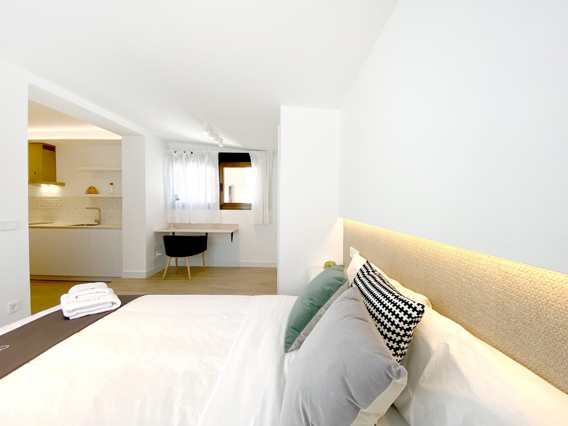 PRIVATE room photo 4