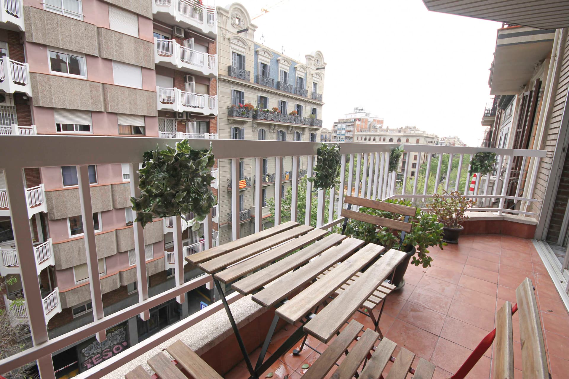 R0251 - Girona 151 photo 2