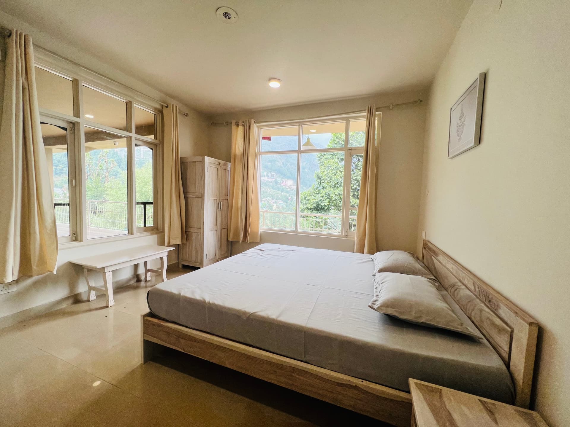 PRIVATE room photo 5