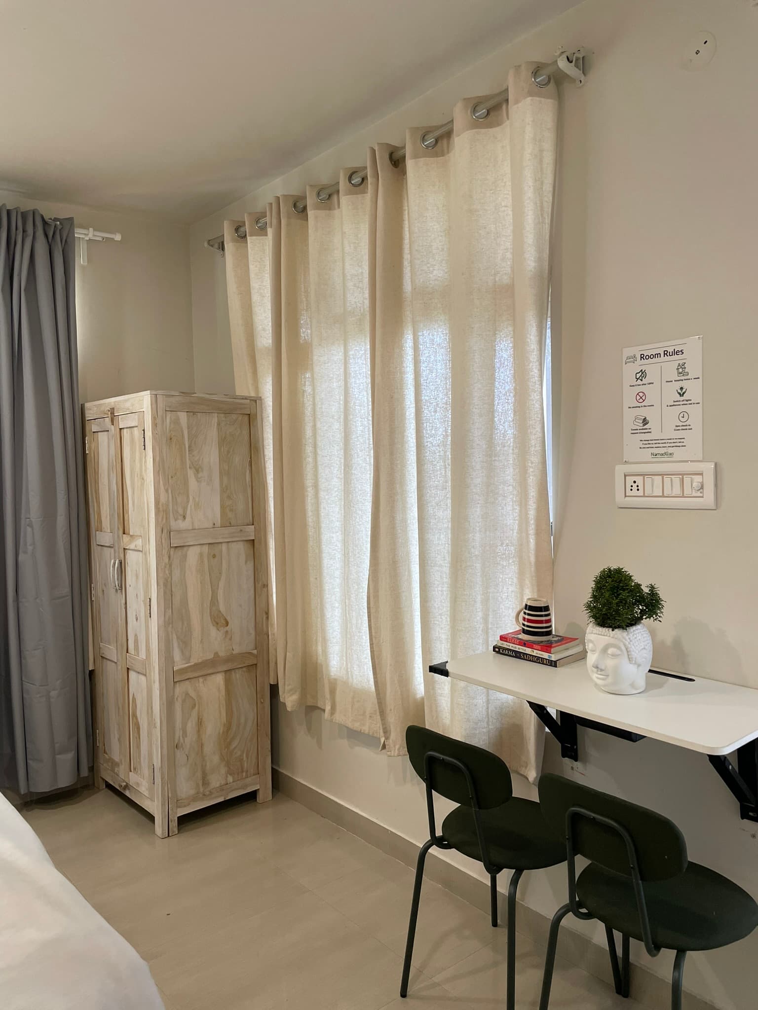 PRIVATE room photo 9