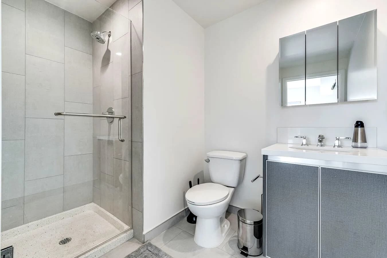 Ecco Fountain - Coliving & Apartments in Hollywood | Ecco Living photo 4