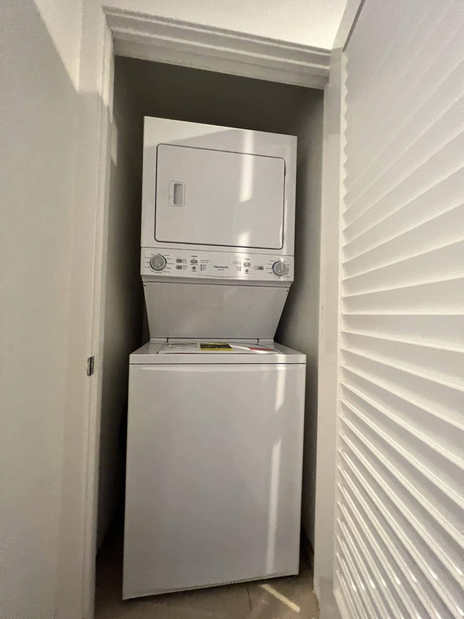 Ecco Poinsettia - Hollywood Hills Coliving | Ecco Living, coliving in Los Angeles