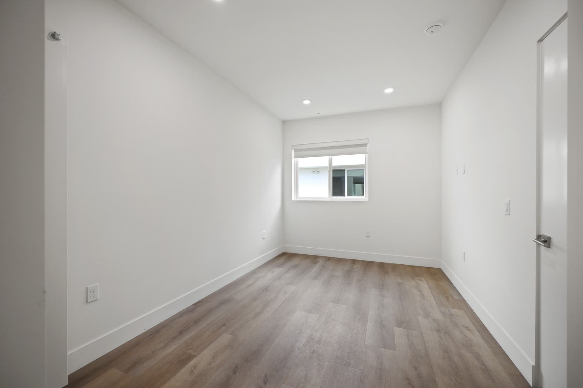 PRIVATE room photo 1