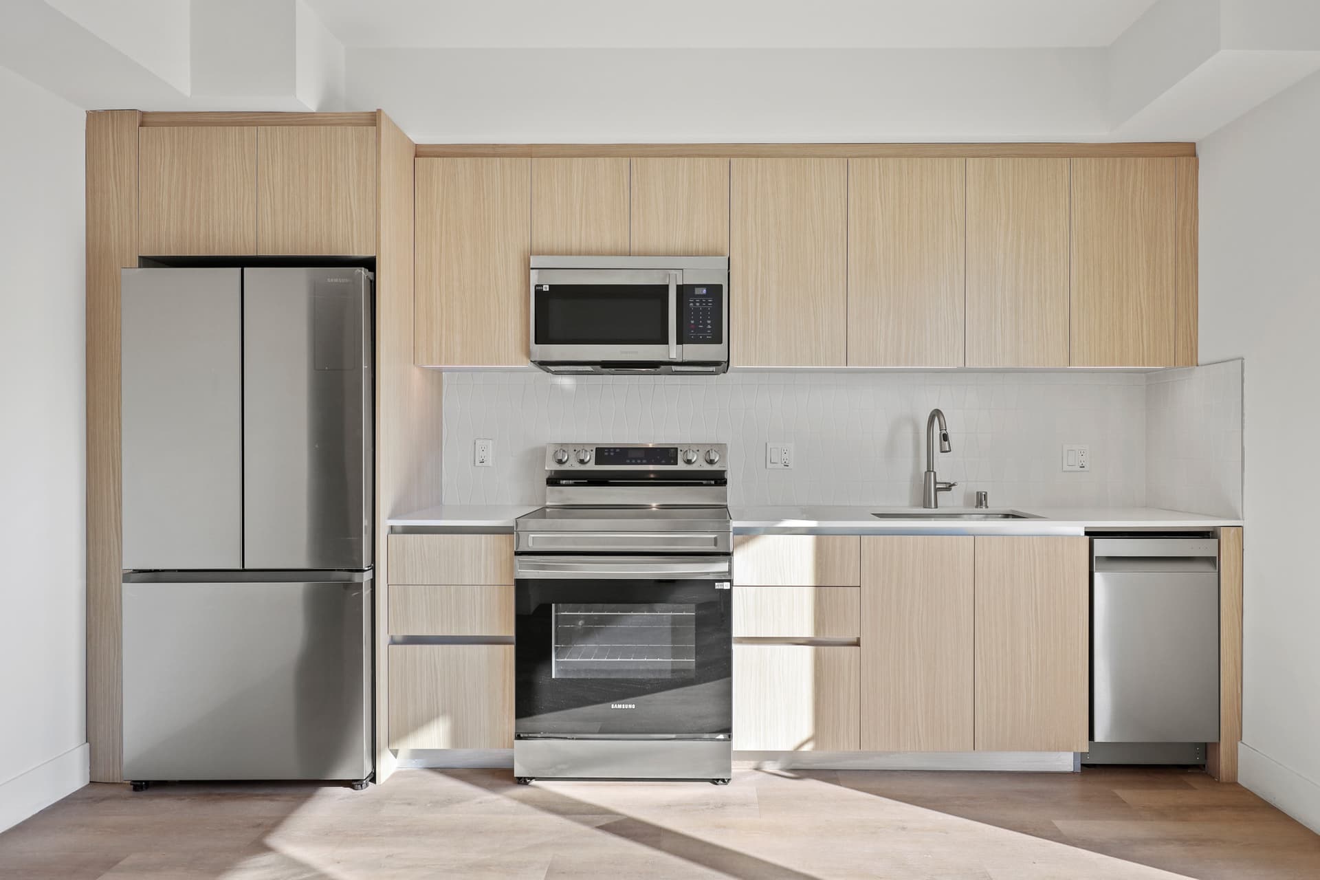 Ecco Hawthorn — Hollywood Apartments & Coliving | Ecco Living photo 1