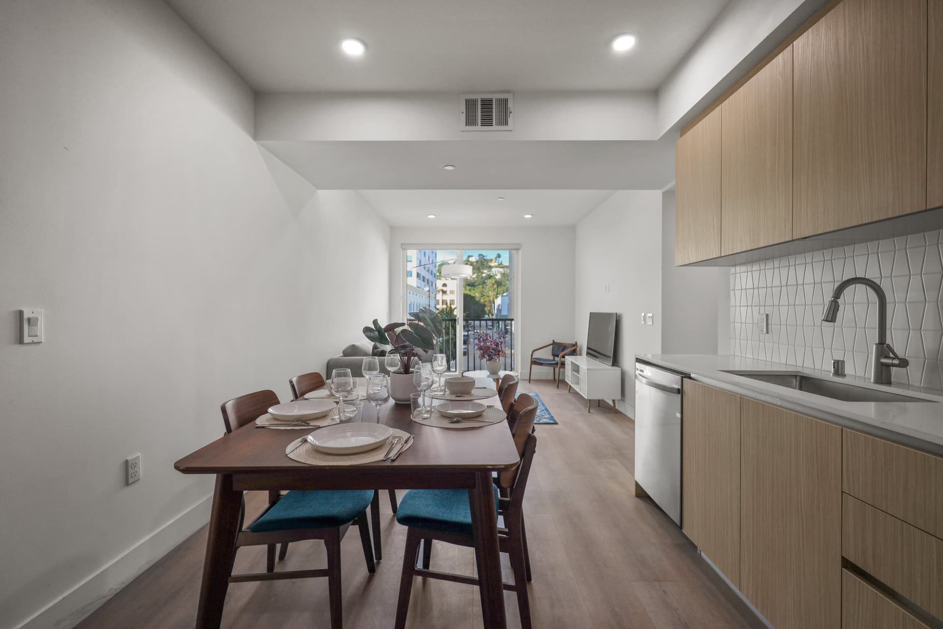 Ecco Hawthorn — Hollywood Apartments & Coliving | Ecco Living photo 3