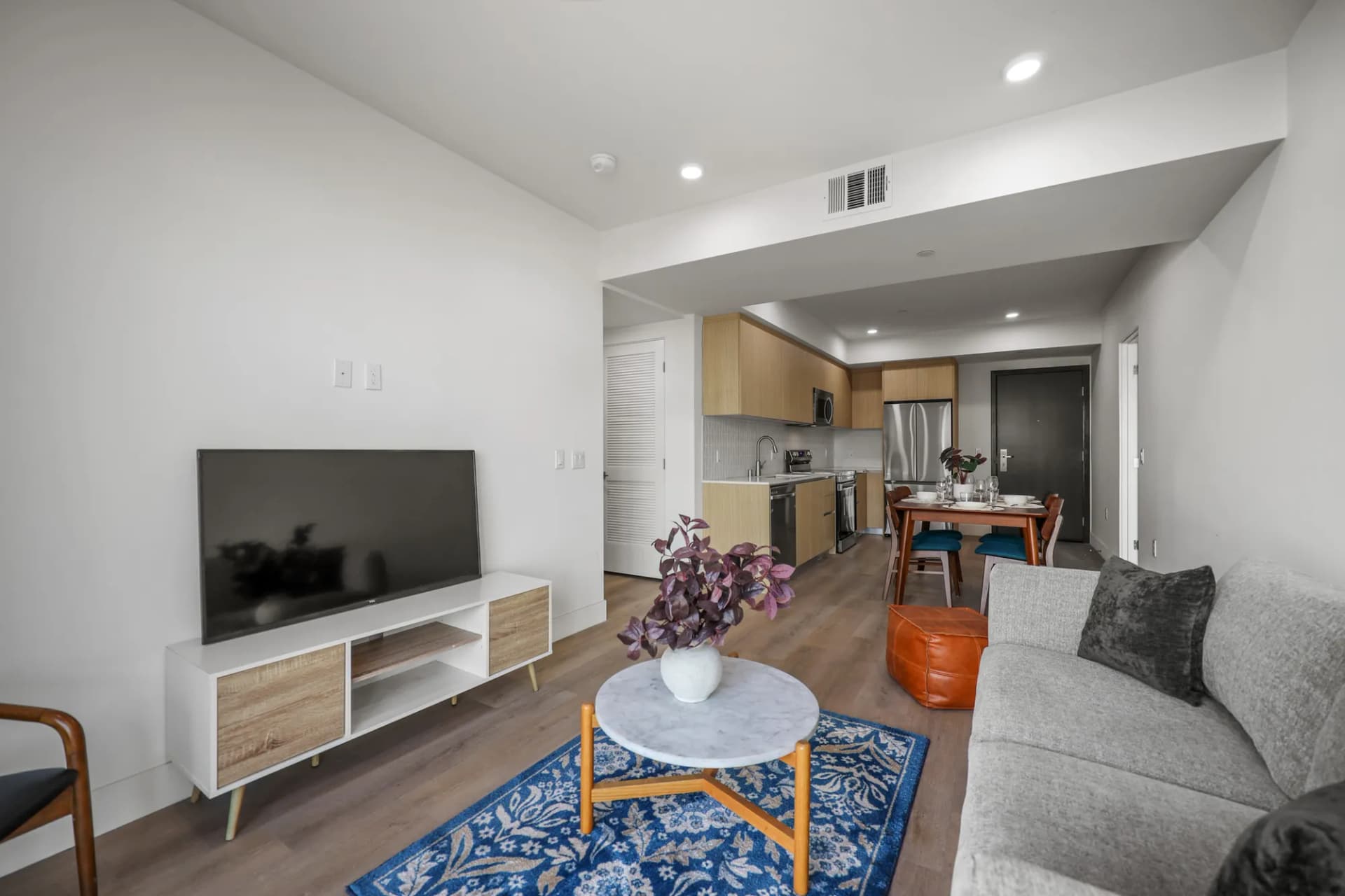 Ecco Hawthorn — Hollywood Apartments & Coliving | Ecco Living photo 5