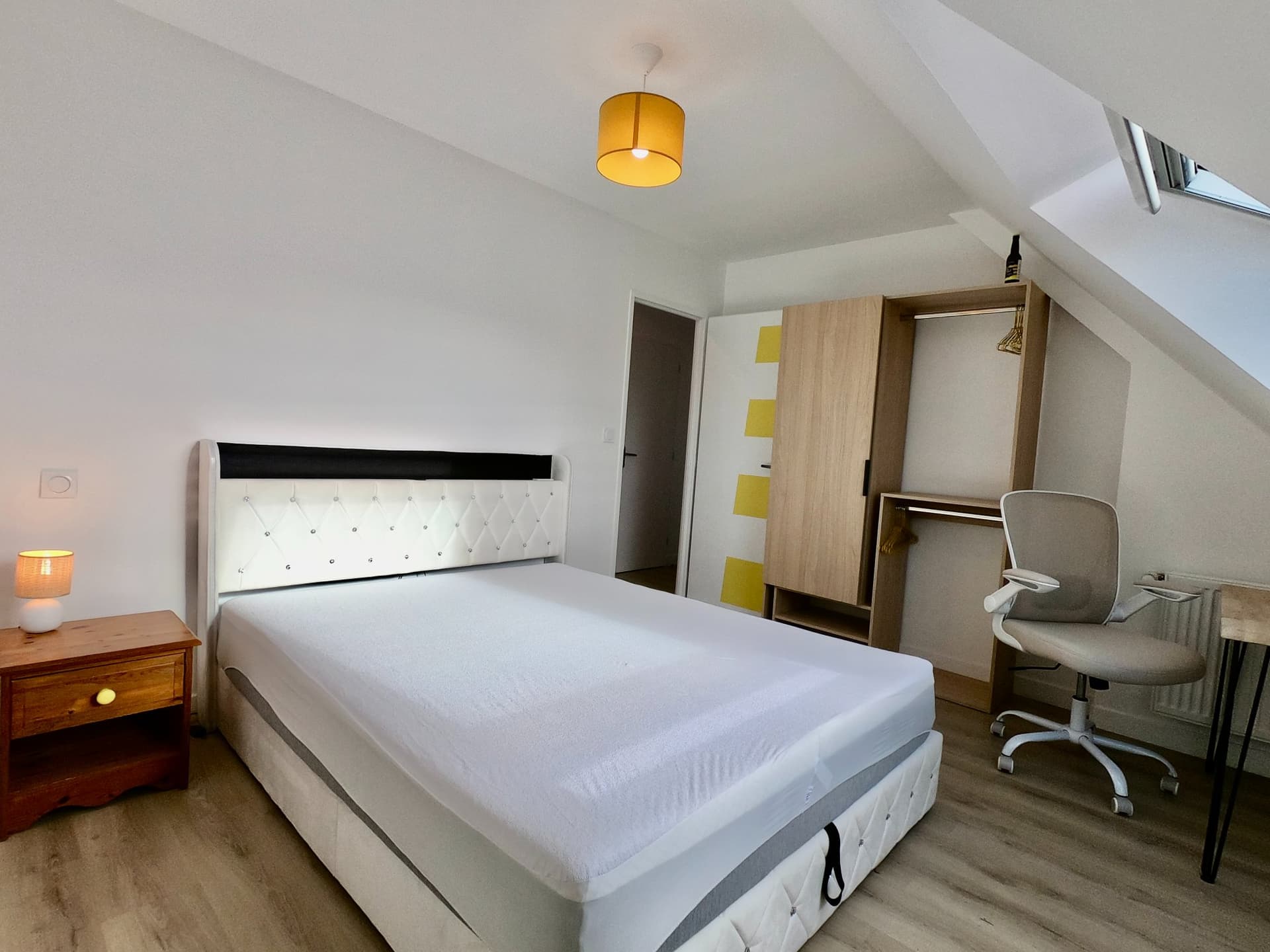 PRIVATE room photo 1