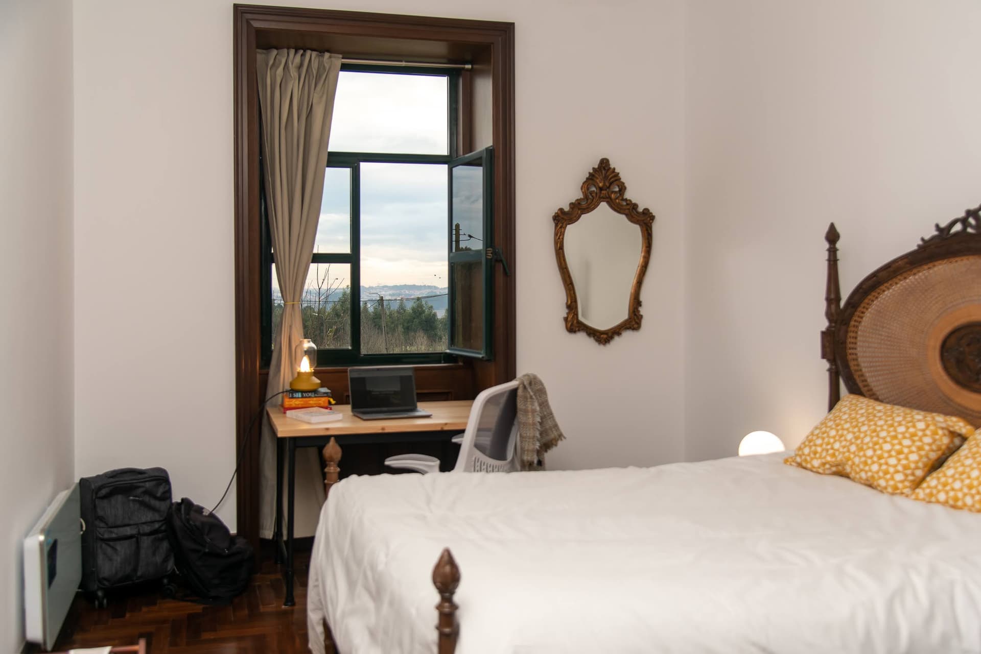 PRIVATE room photo 5