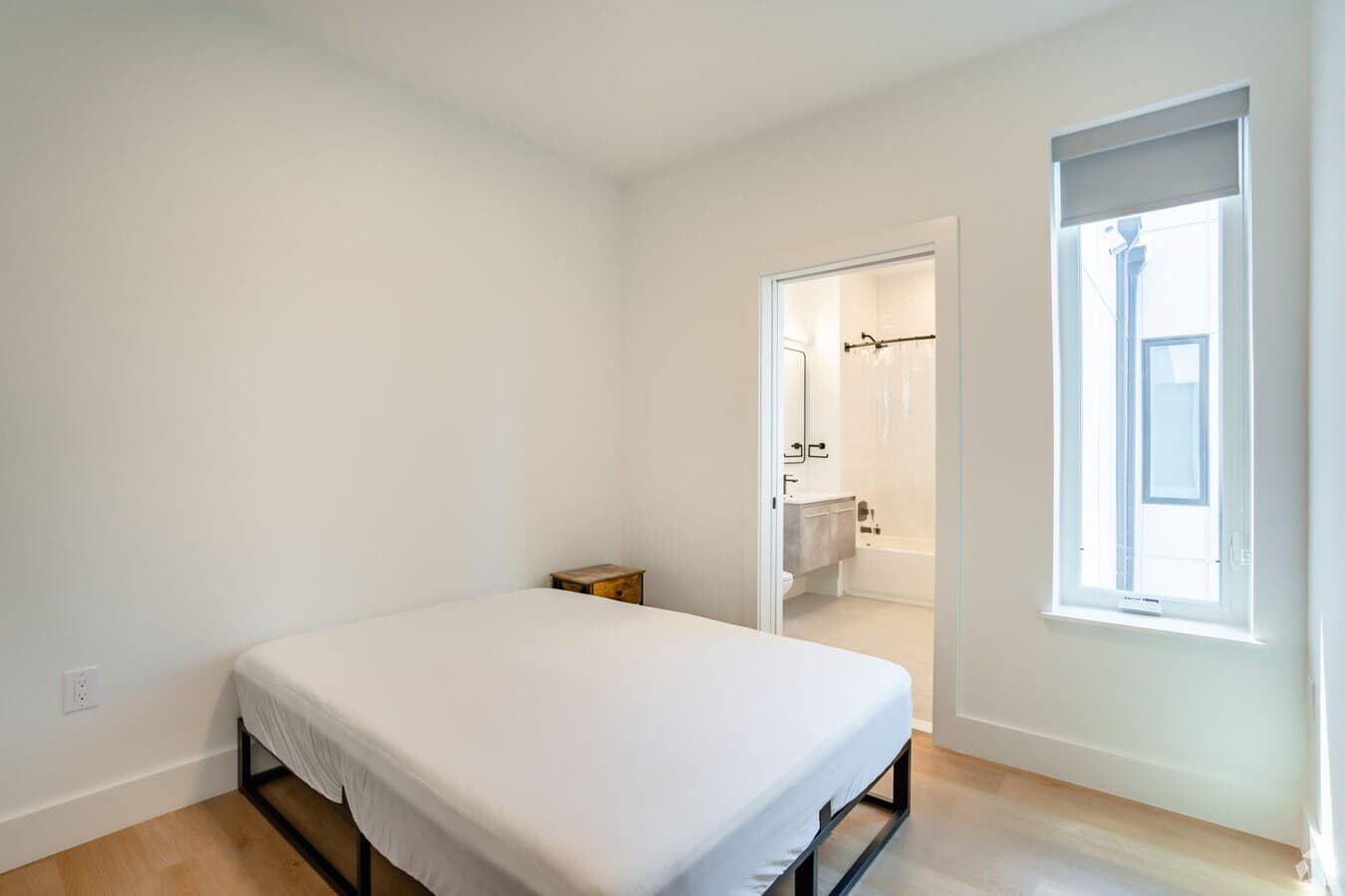 PRIVATE room photo 1