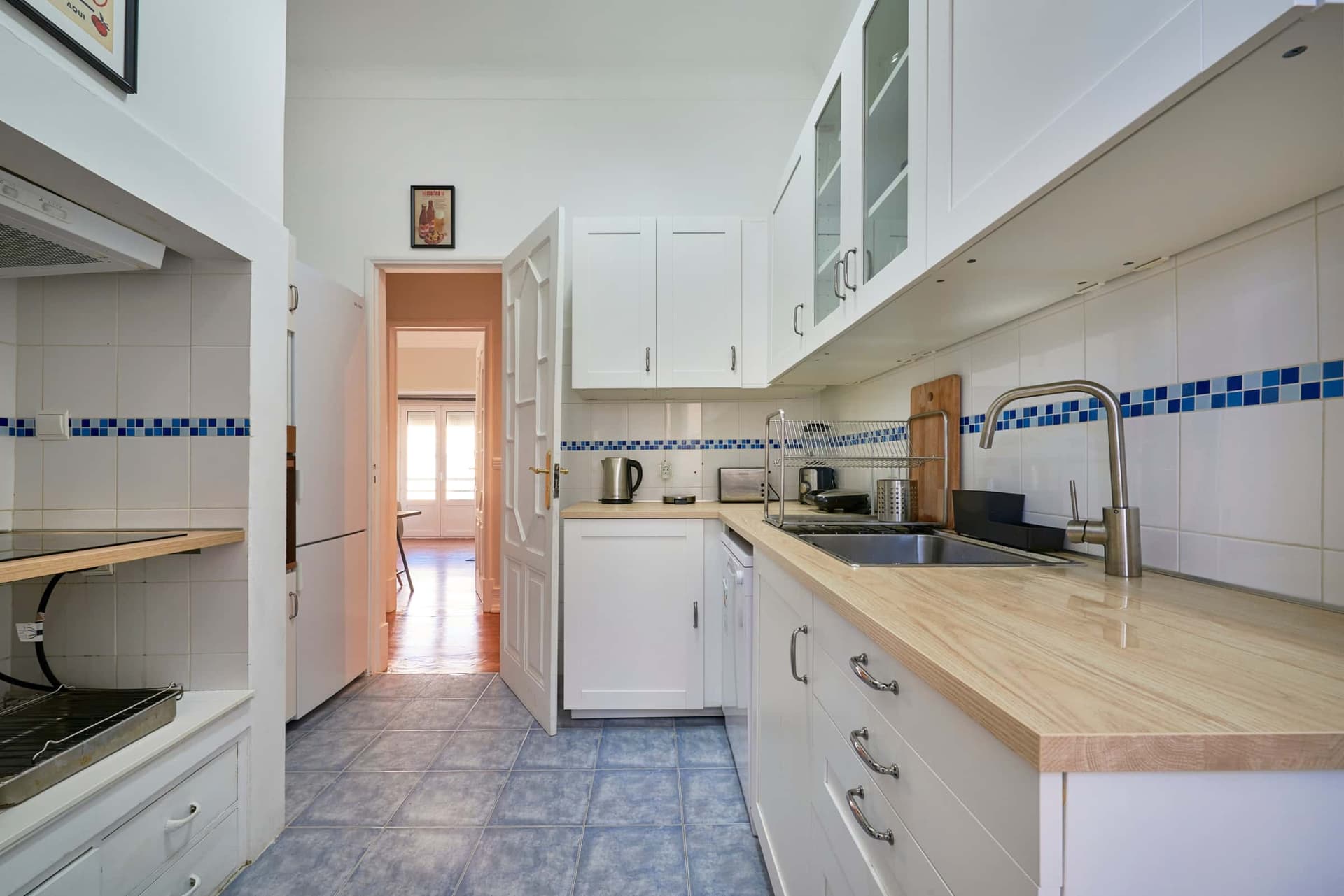 Spacious Private Room in Campo Pequeno photo 3