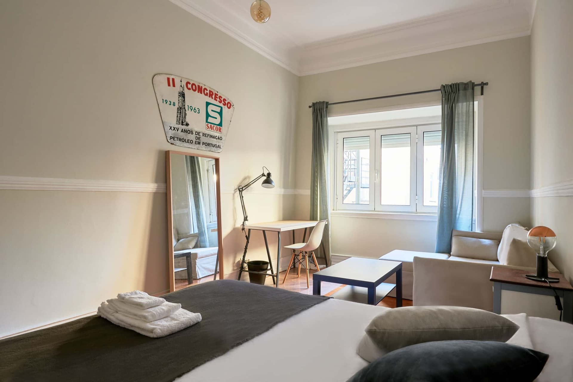 PRIVATE room photo 2