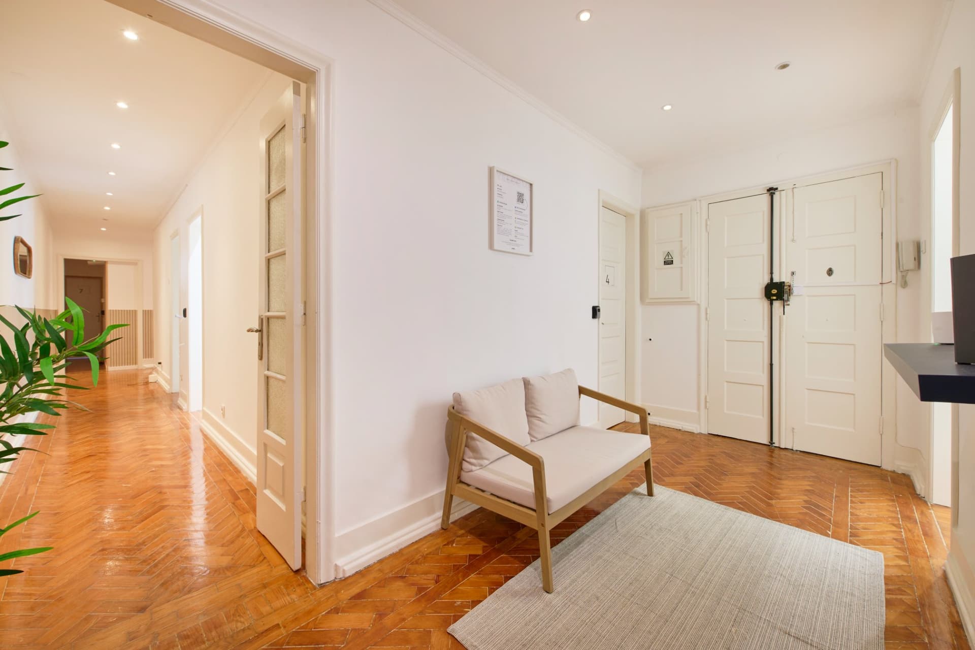 Renovated & Cozy Room in Central Lisbon photo 4