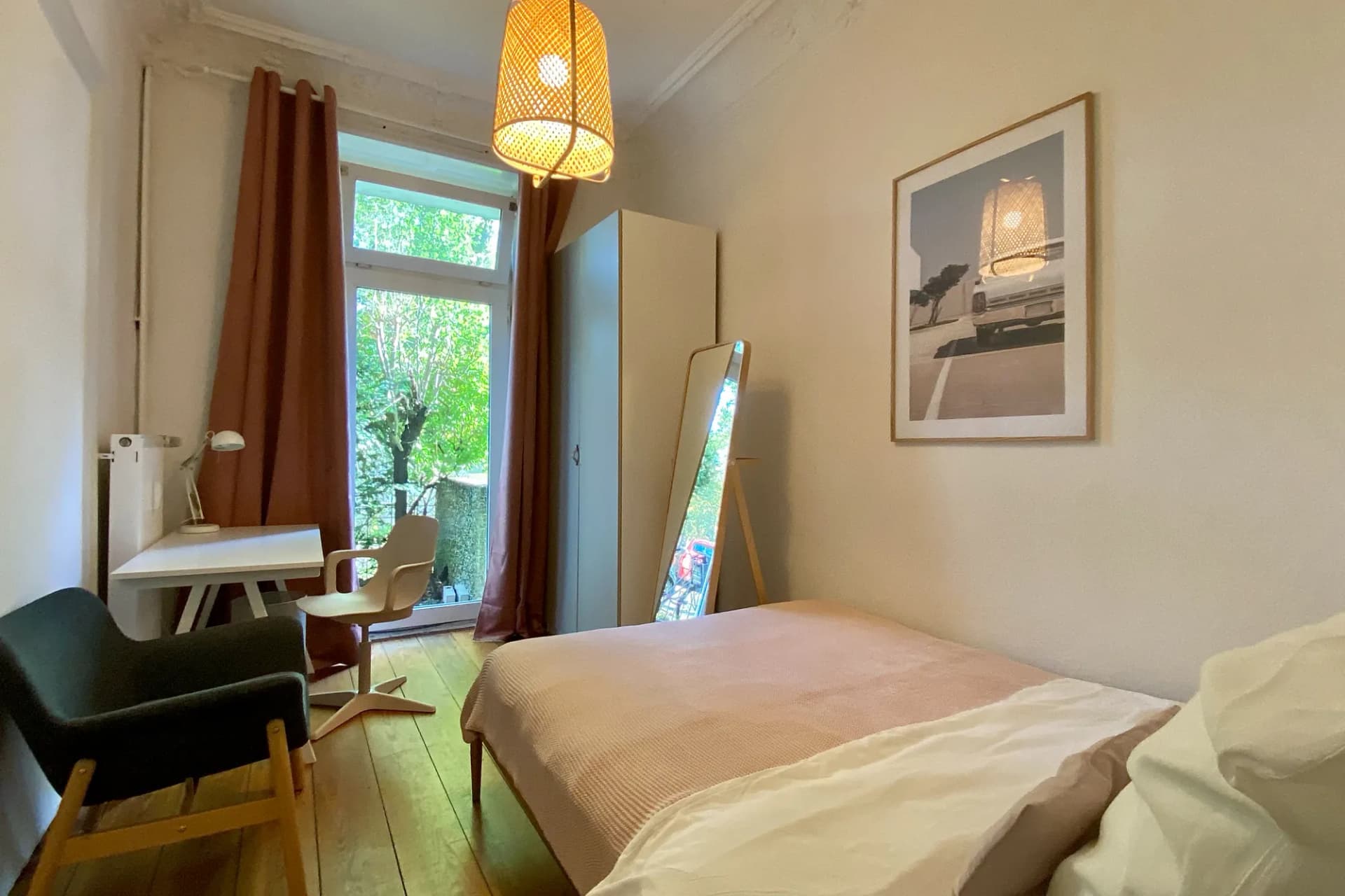 PRIVATE room photo 1