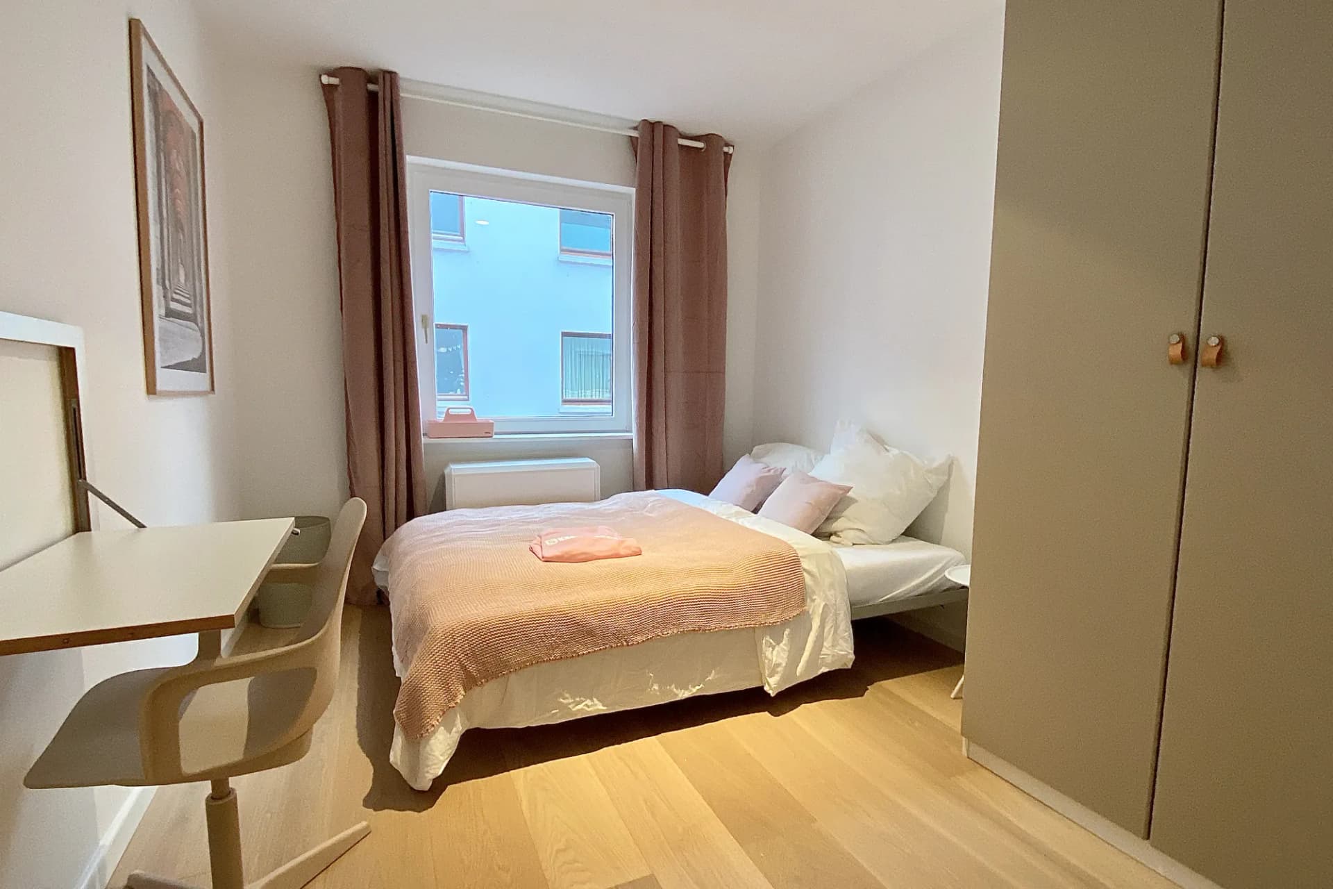 PRIVATE room photo 1