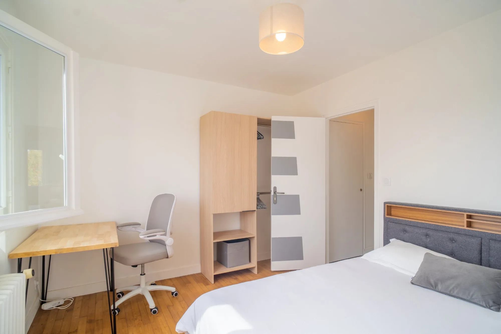PRIVATE room photo 1