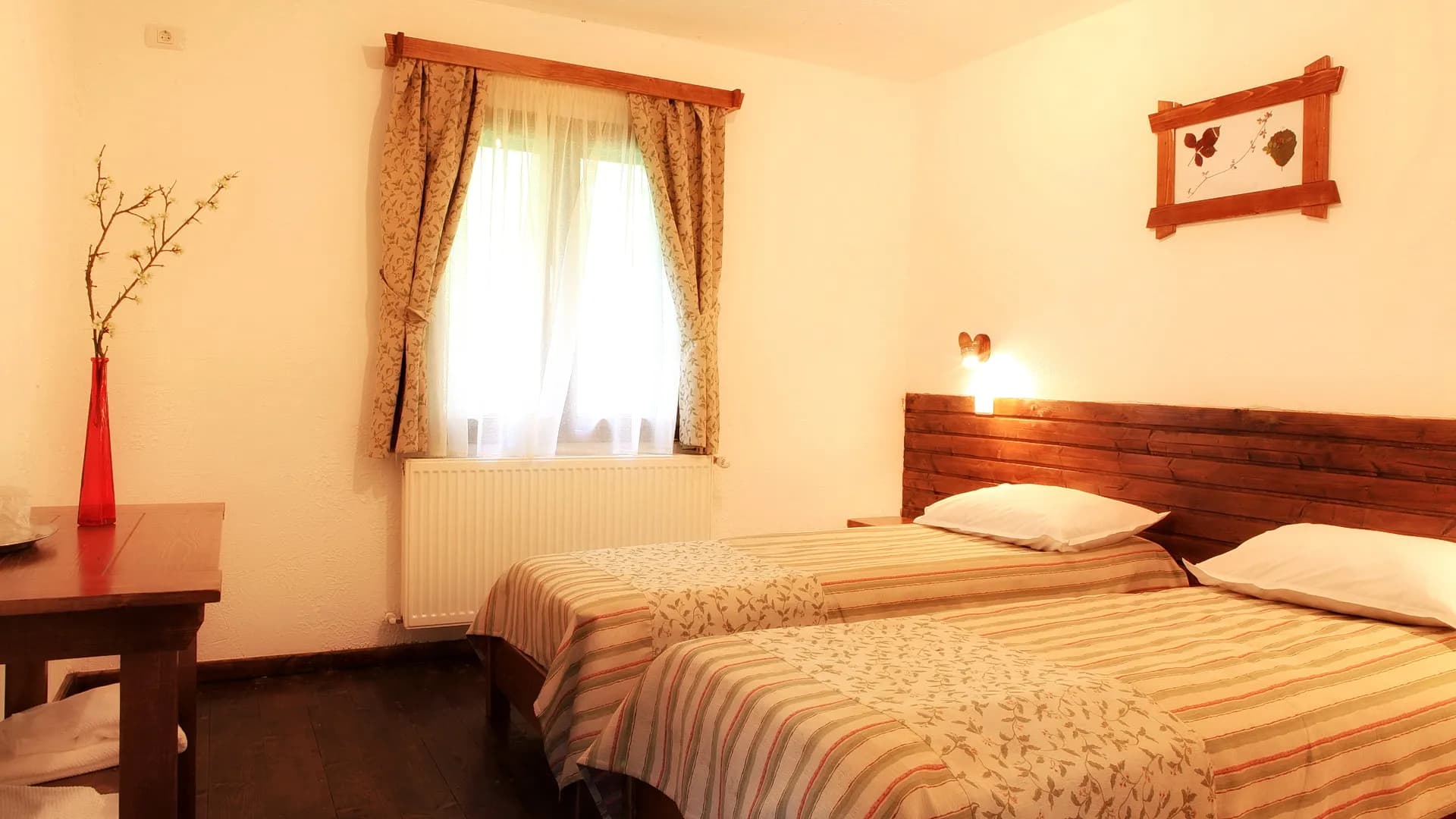 PRIVATE room photo 1