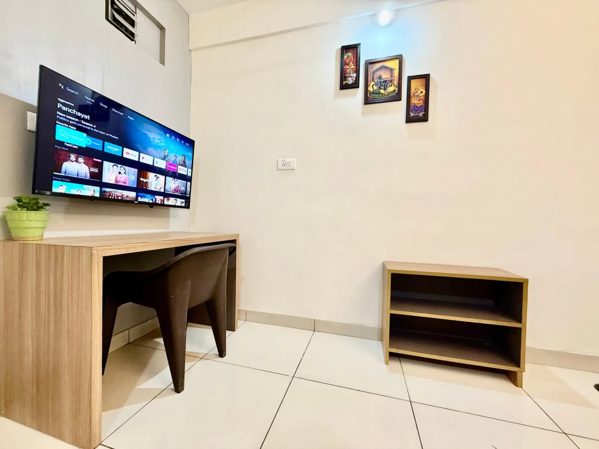 PRIVATE room photo 8