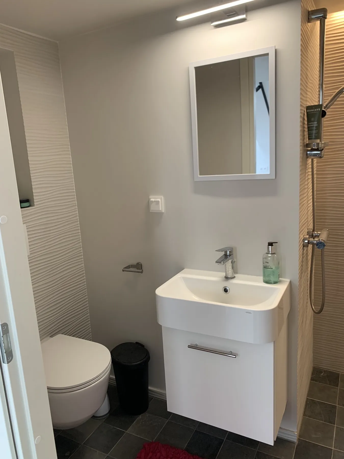 PRIVATE room photo 4