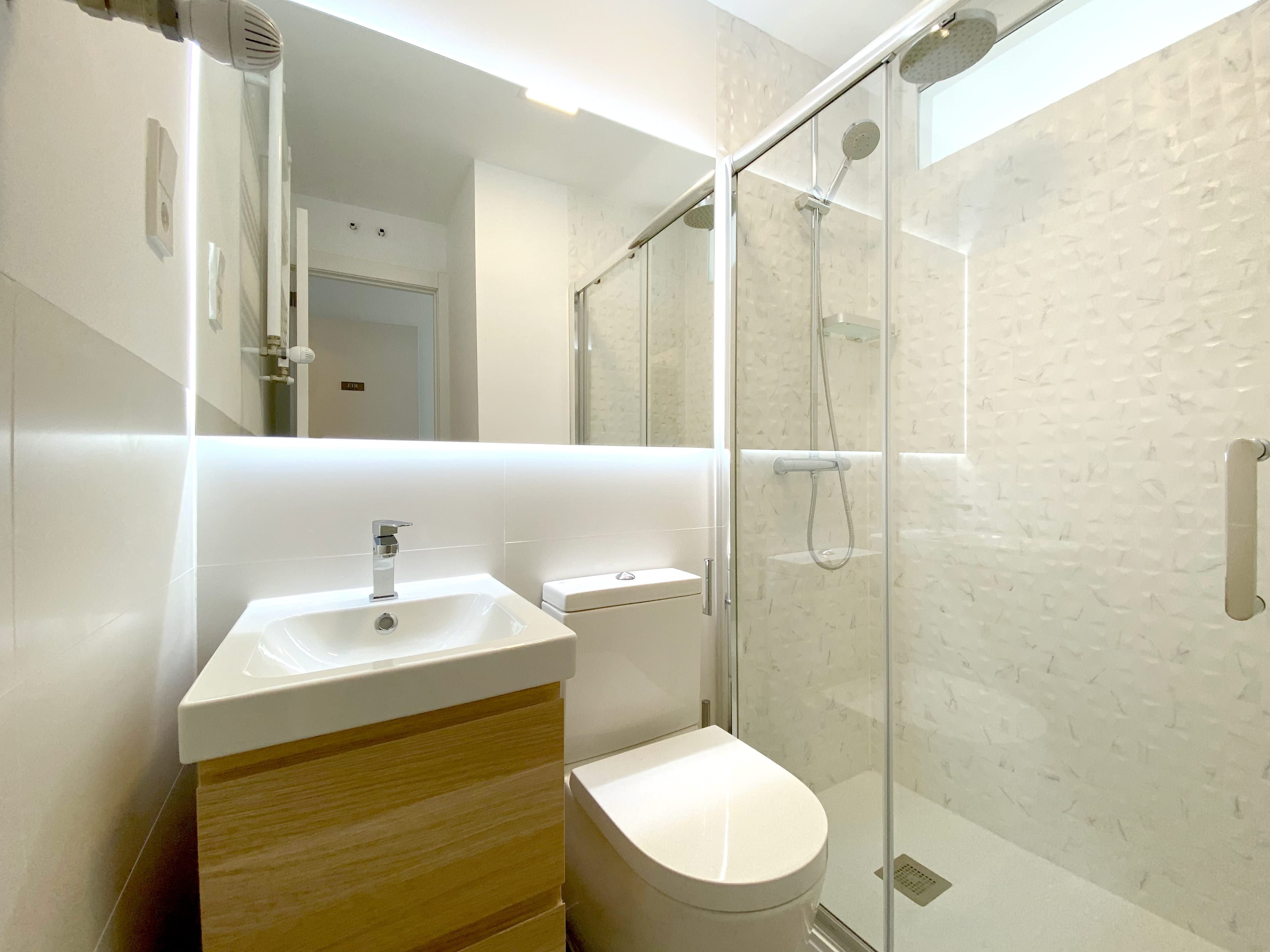 PRIVATE room photo 1