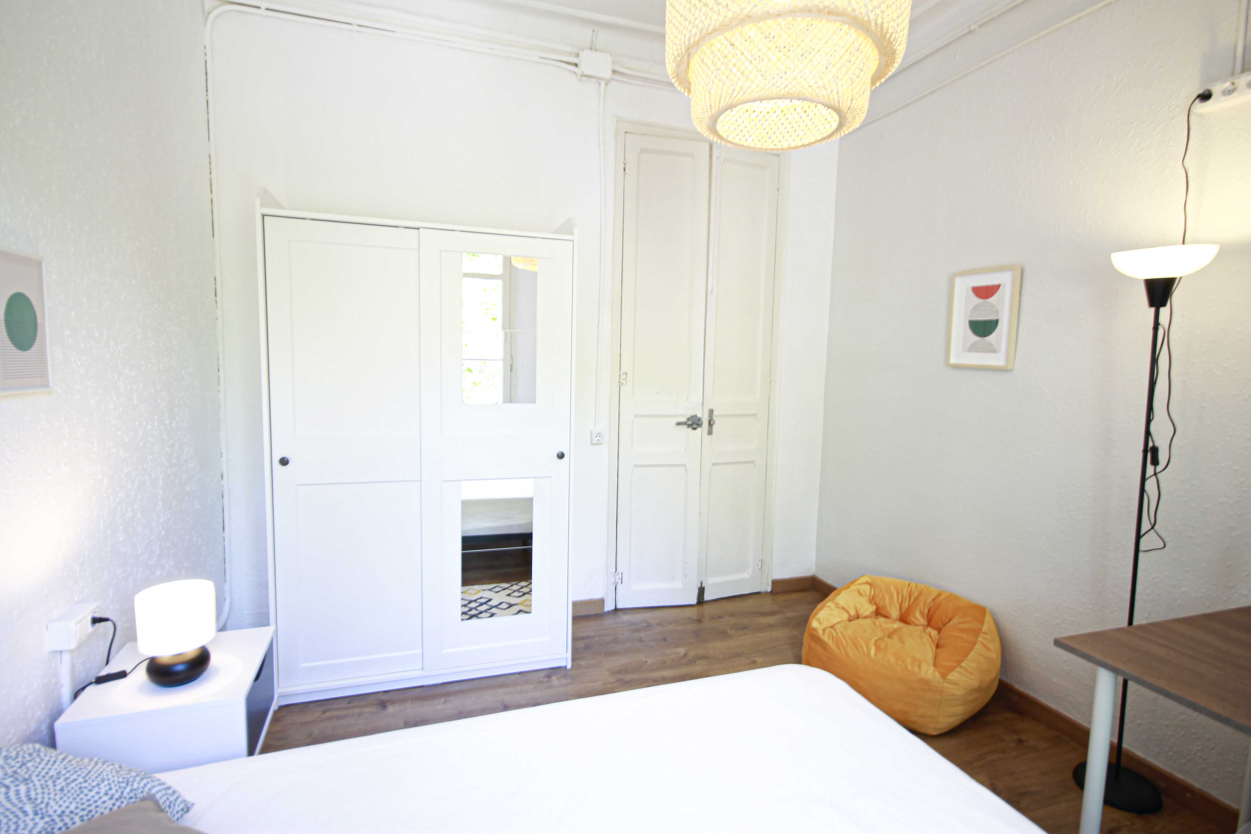 PRIVATE room photo 3