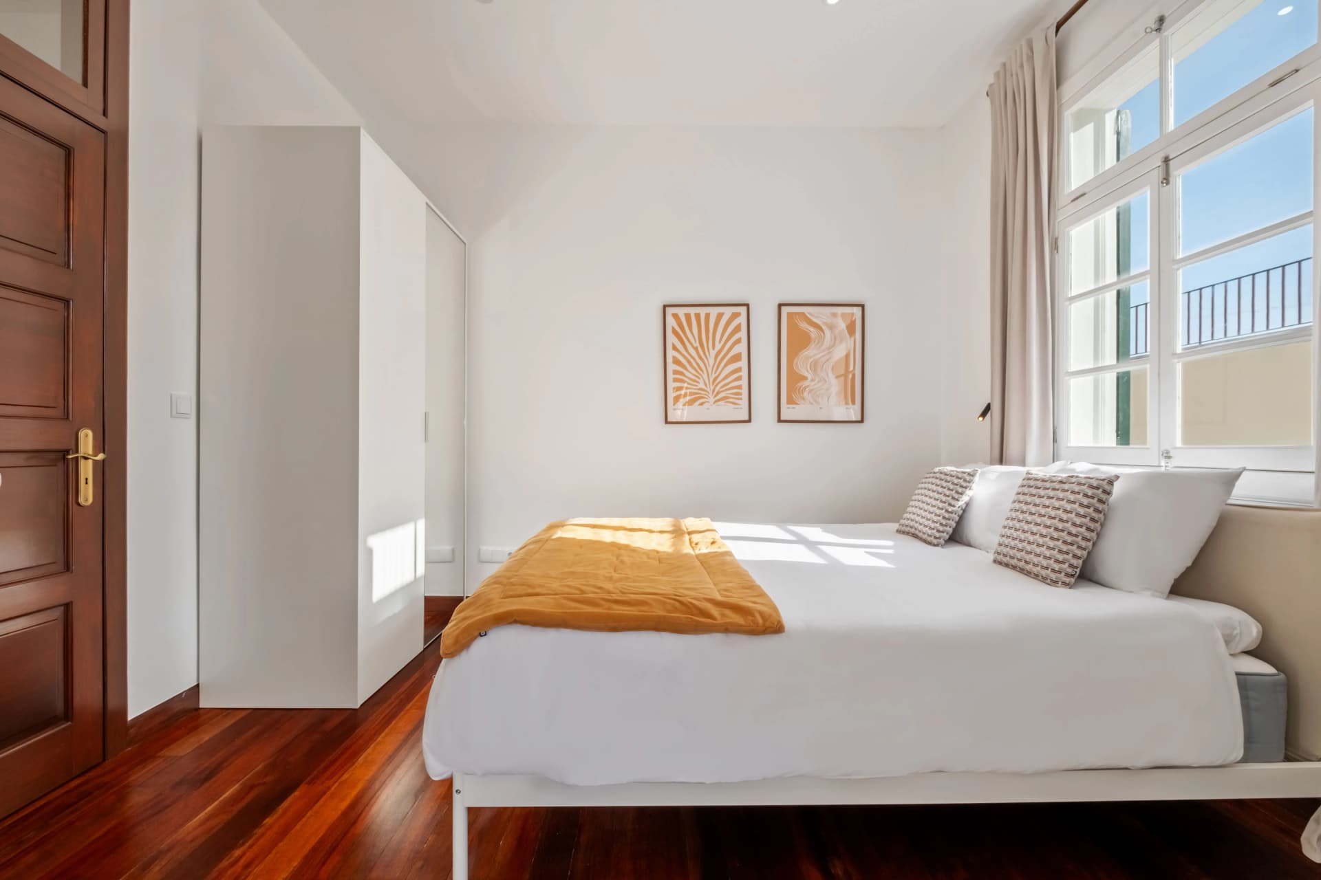 PRIVATE room photo 1