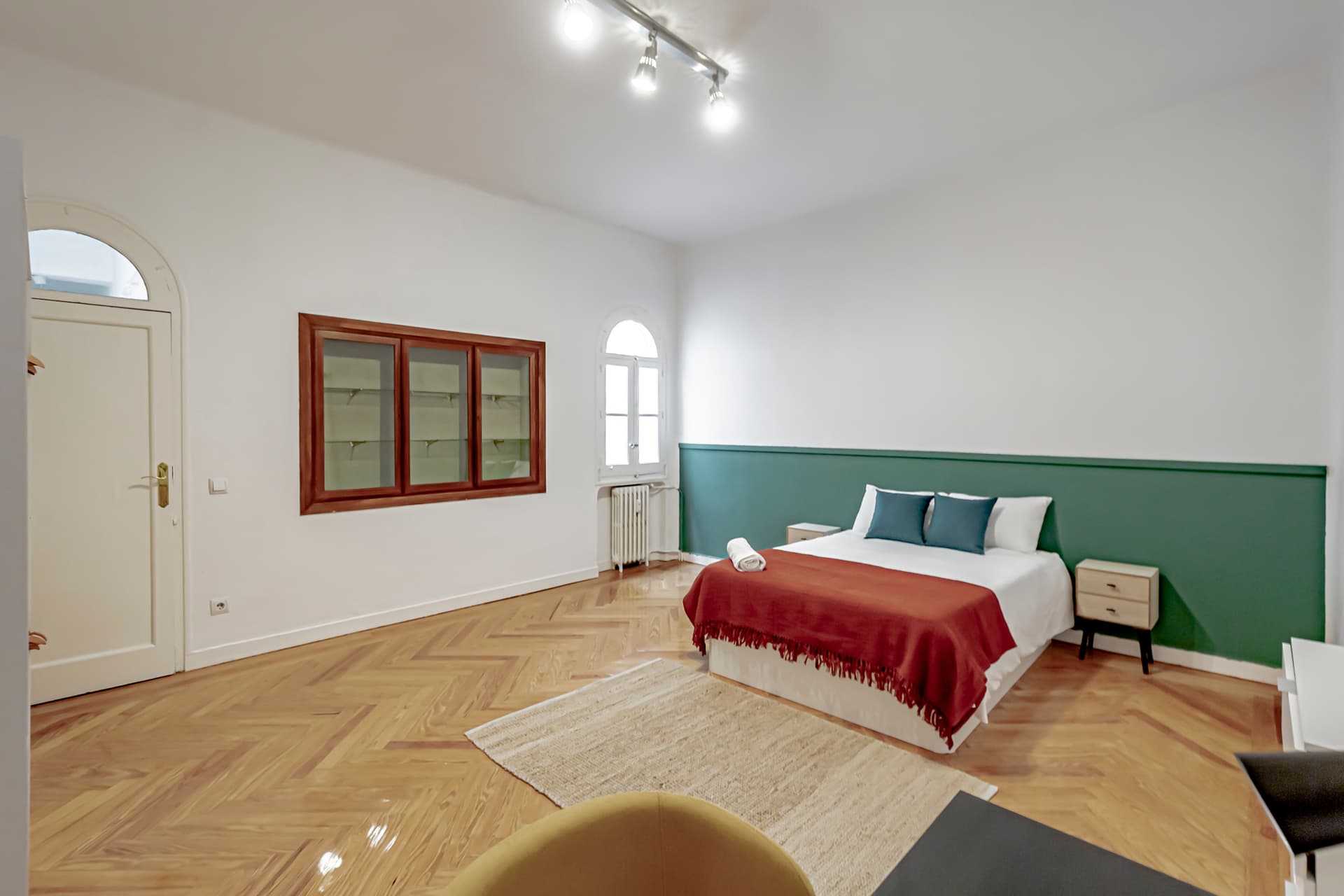 PRIVATE room photo 2
