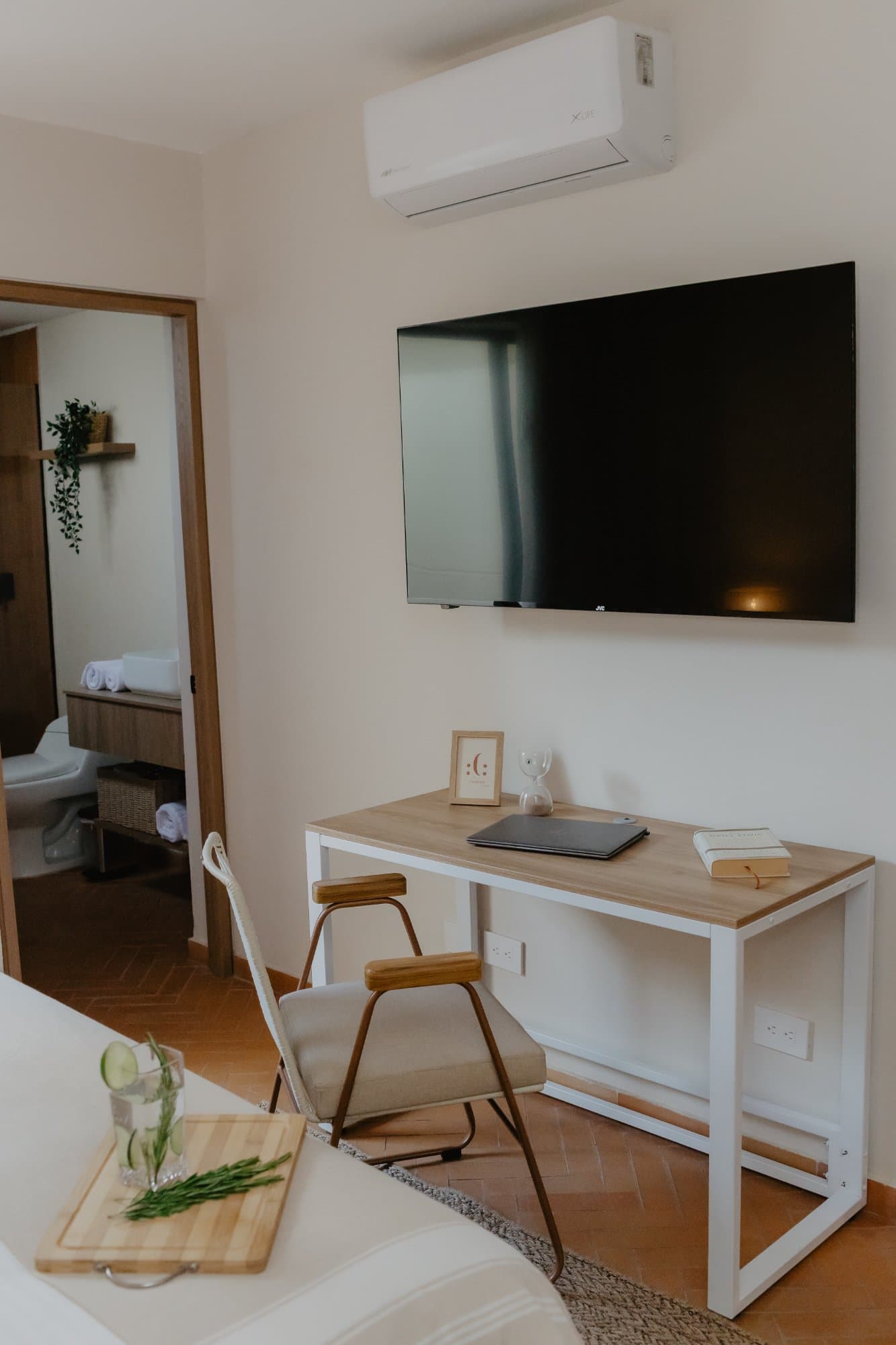 PRIVATE room photo 4