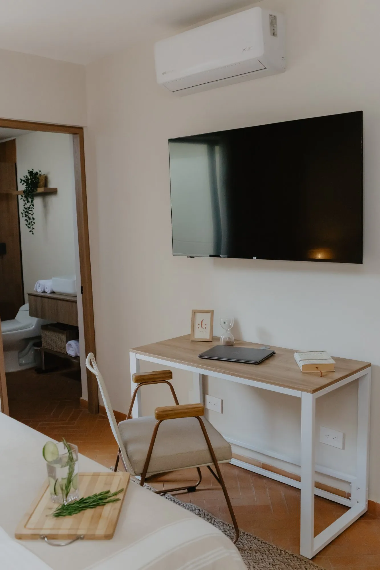 PRIVATE room photo 4