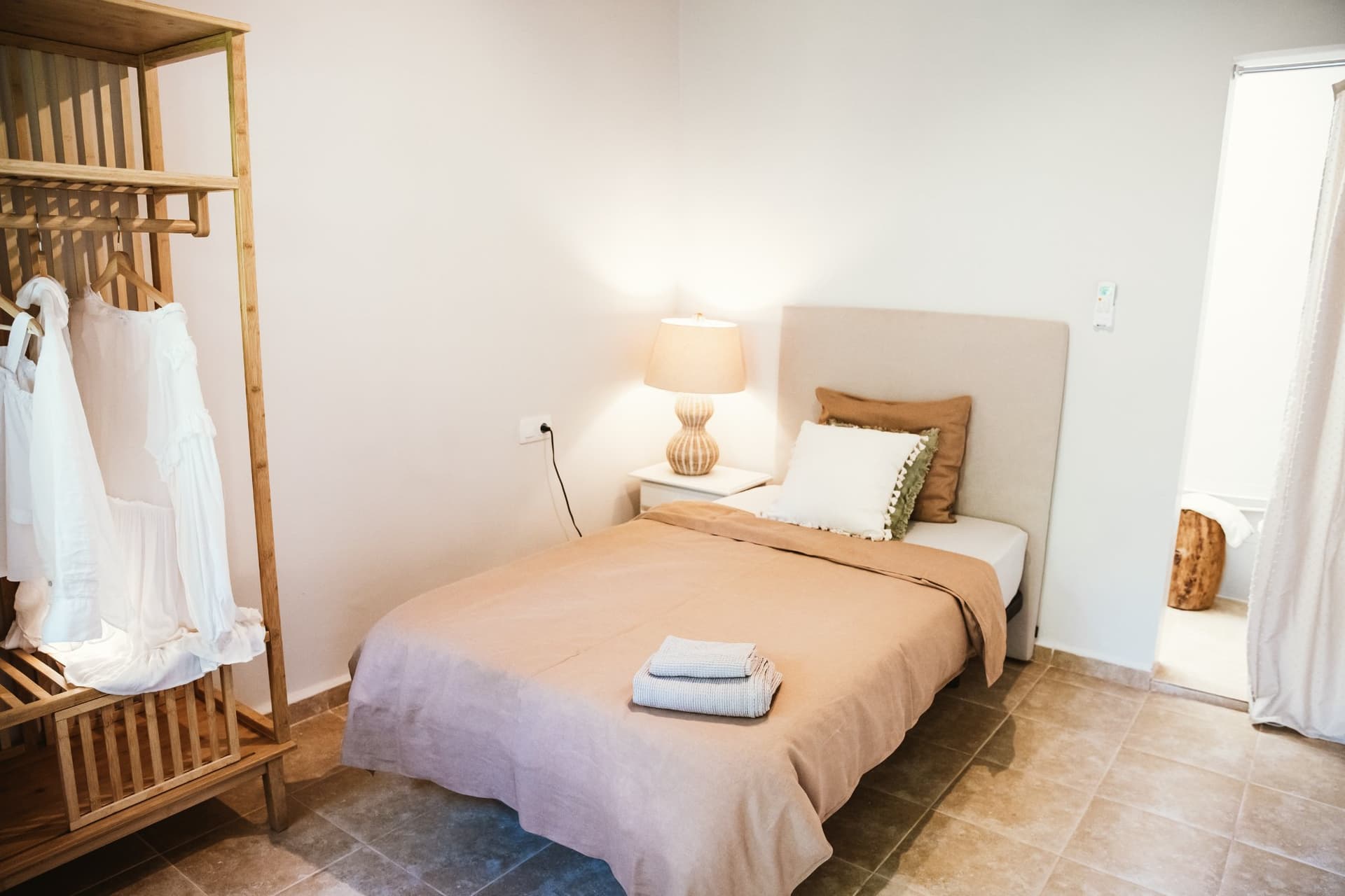 PRIVATE room photo 7
