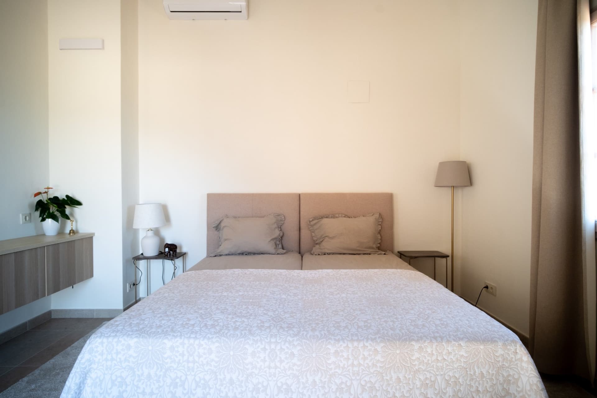 PRIVATE room photo 4