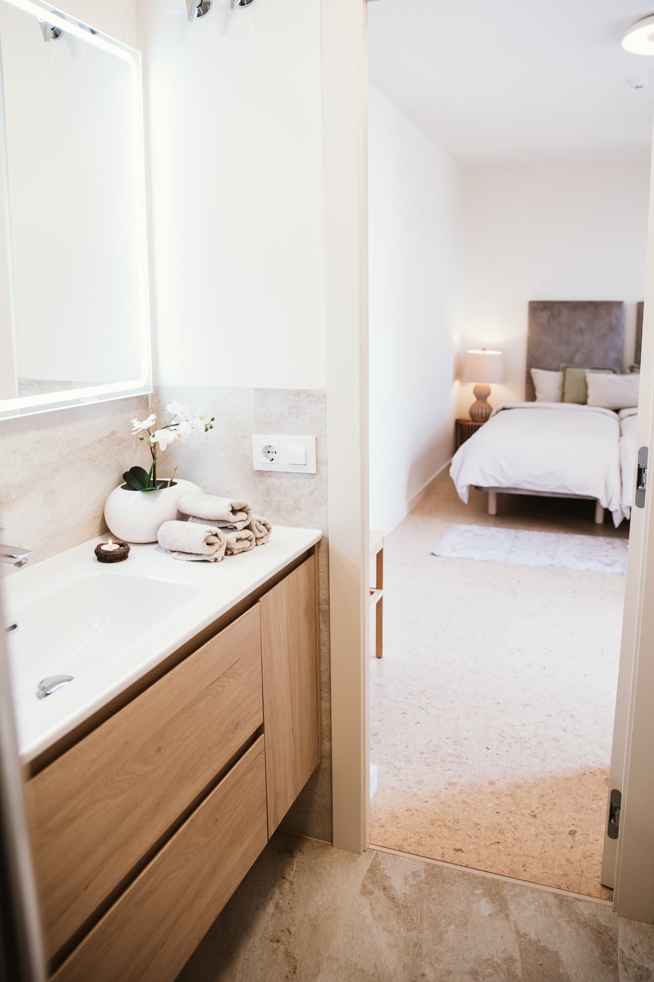 PRIVATE room photo 3