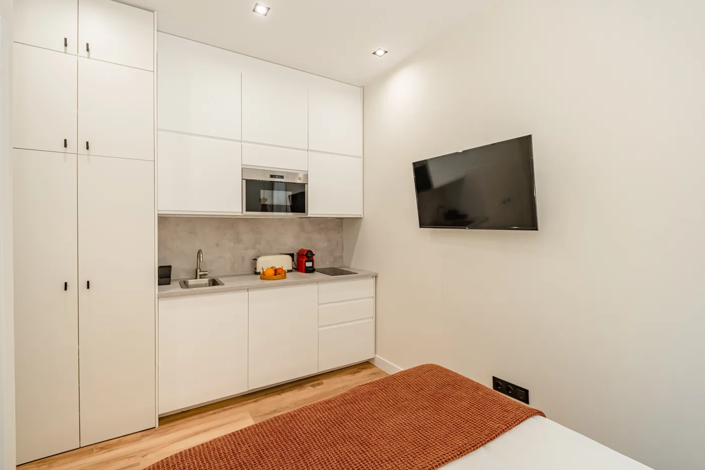 PRIVATE room photo 3