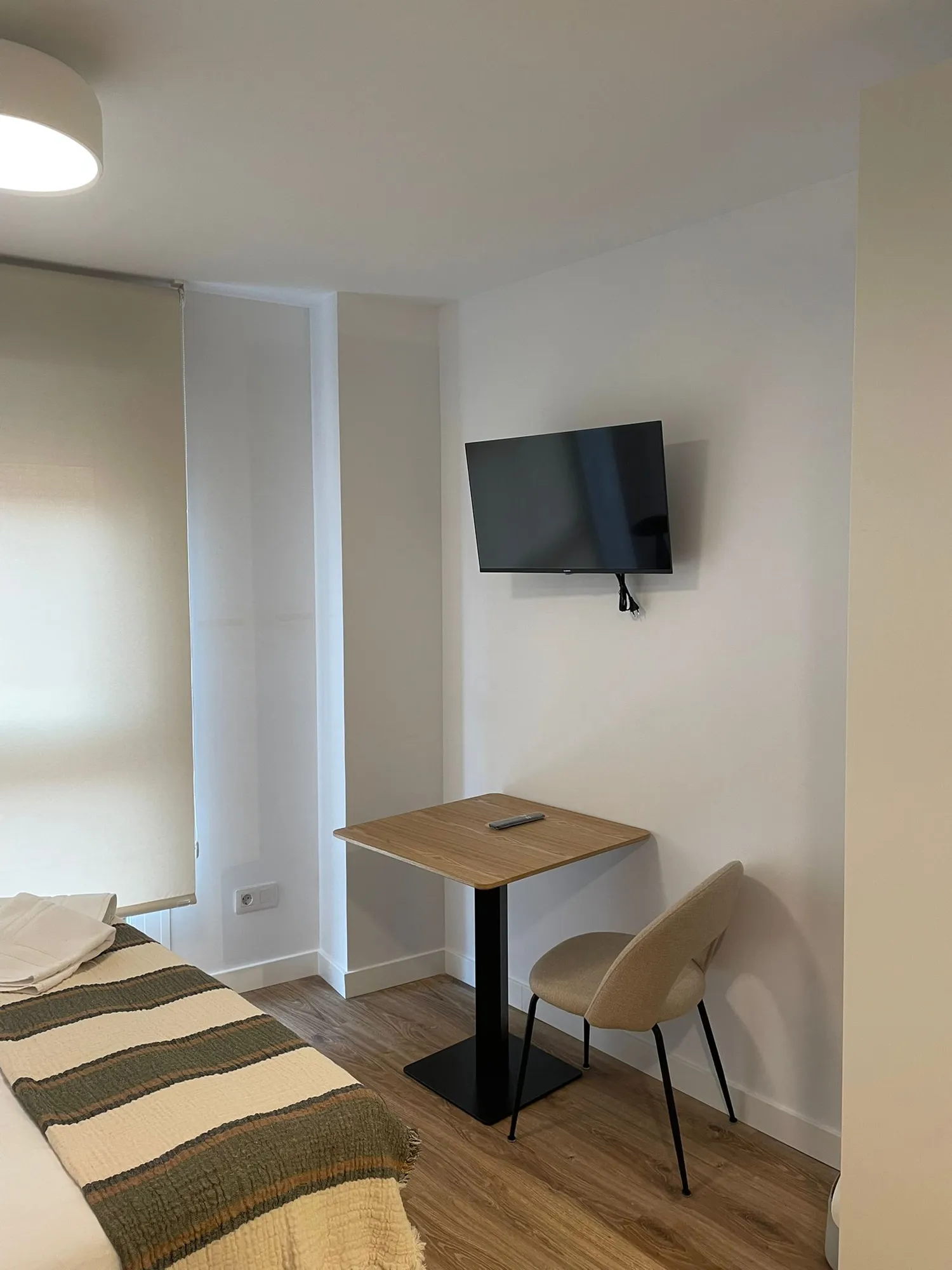 PRIVATE room photo 2