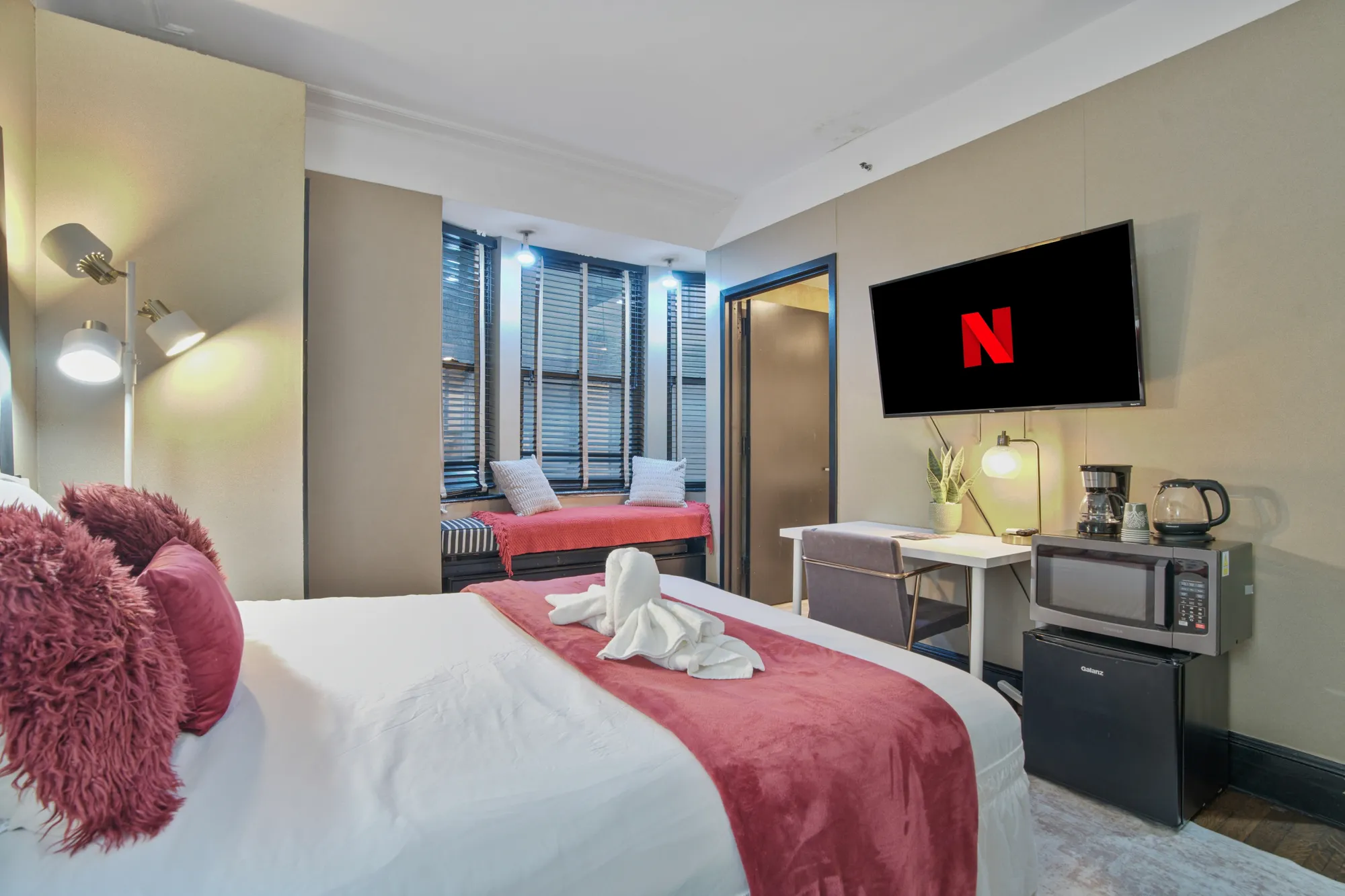 PRIVATE room photo 1