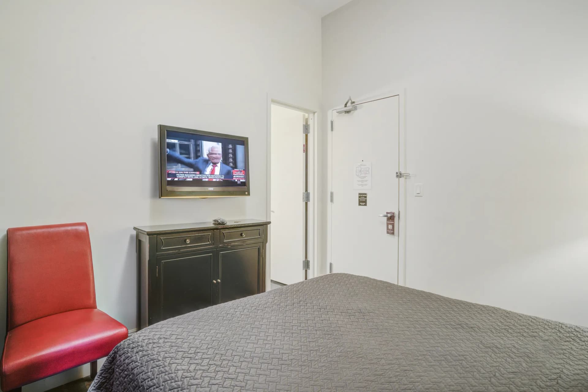 PRIVATE room photo 3
