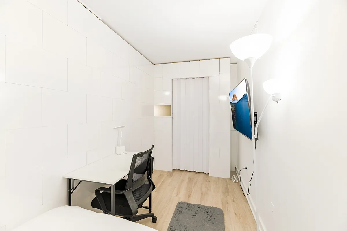 PRIVATE room photo 3