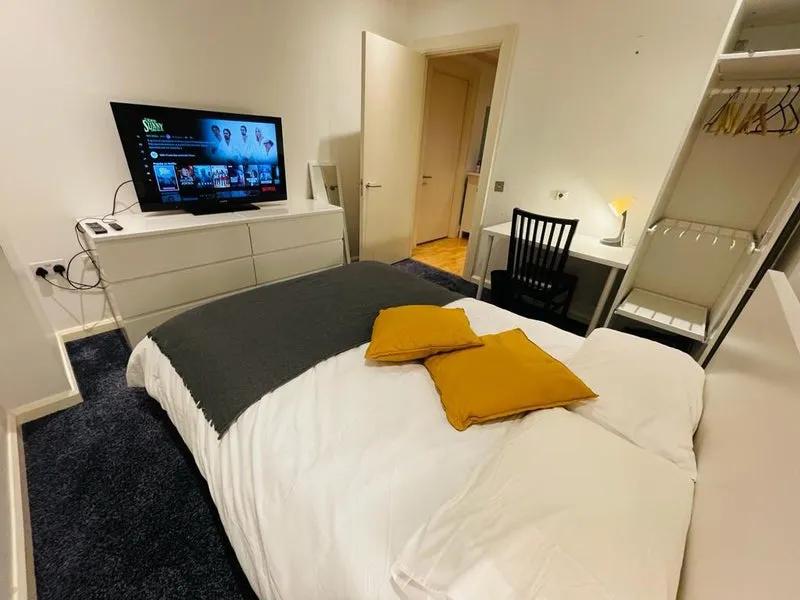PRIVATE room photo 3